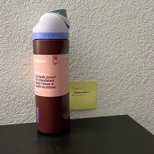 Owala 24 oz maroon/cranberry